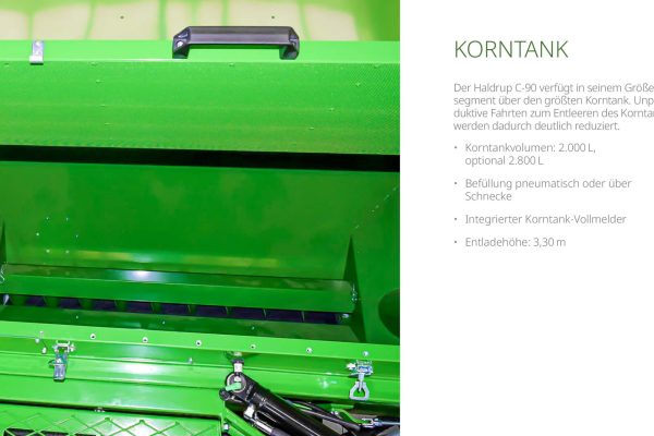 grain-250822_Overview_C-90_Website_DE7 der C-90 Mähdrescher besitzt in seinem Größensegment den größten Korntank